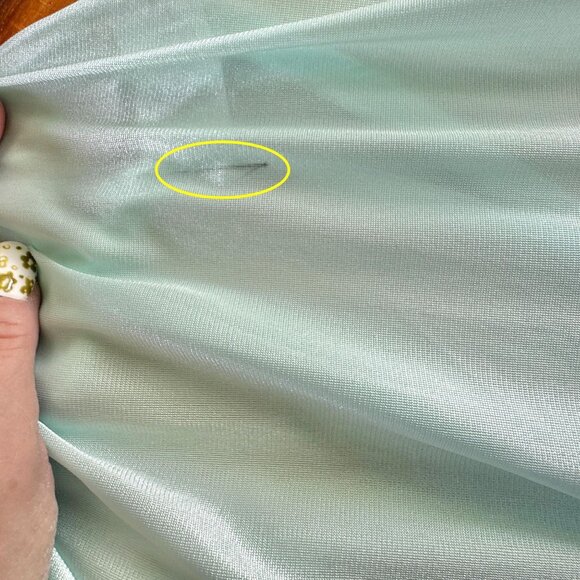 Vintage 80s pyjama, mint green, wide white lace details, long sleeves, tie belt - Picture 10 of 10